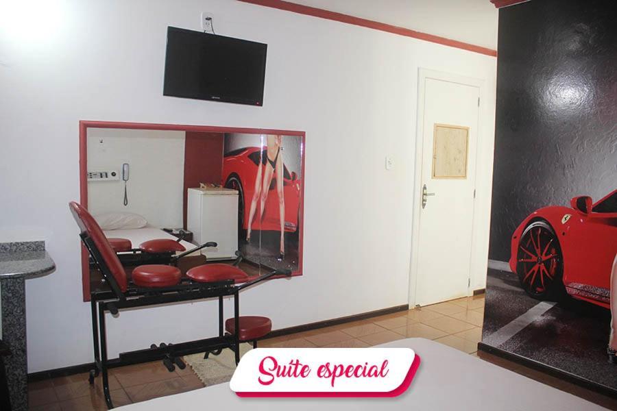 Motel Status (Adults Only) Pato Branco Exteriér fotografie